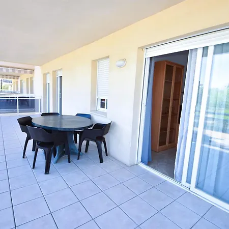 Apartamento Ventura Park C- 3 *